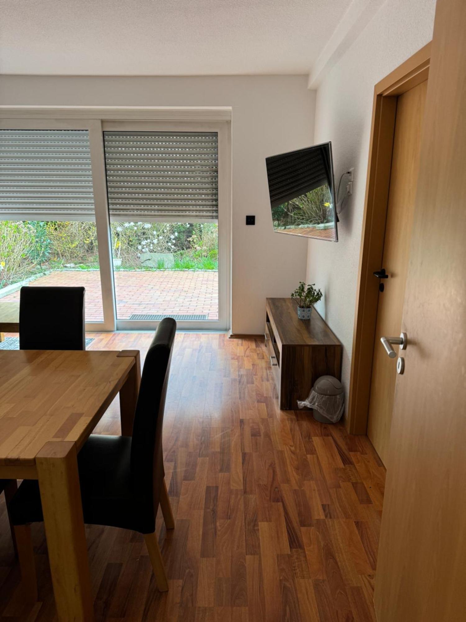 Schoene Eg Wohnung Mit Tv, Wlan Und Kueche - Maria Werne Kültér fotó